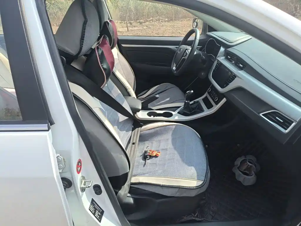 Geely Vision — миниатюра 25