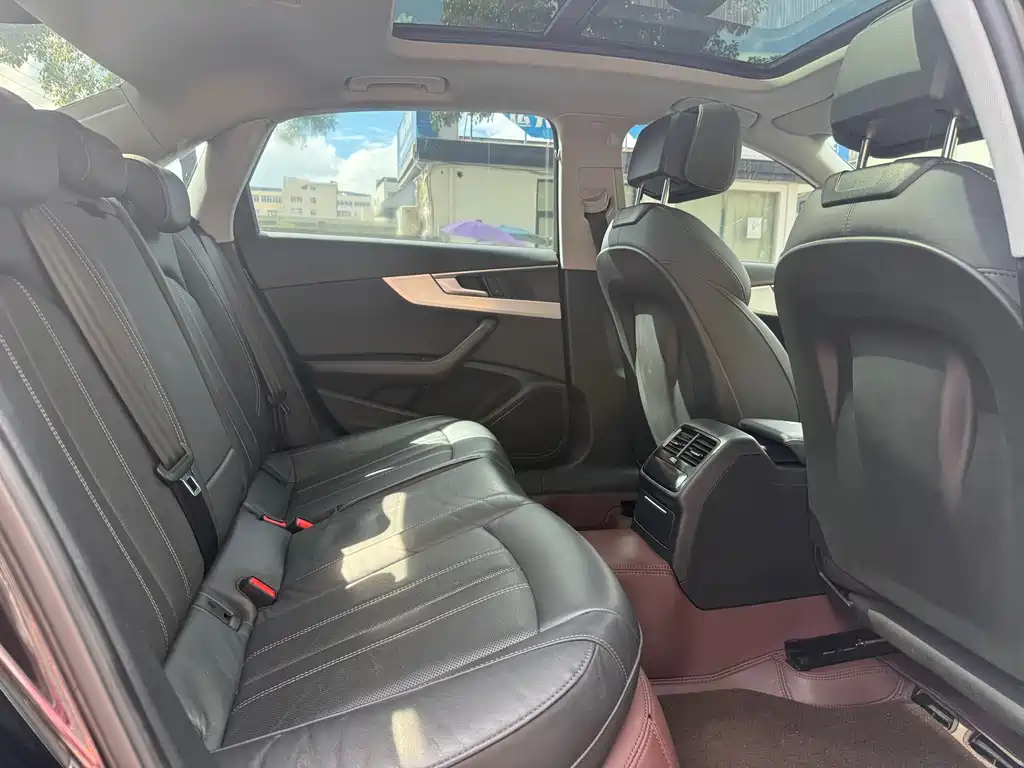 Audi A4L — миниатюра 15