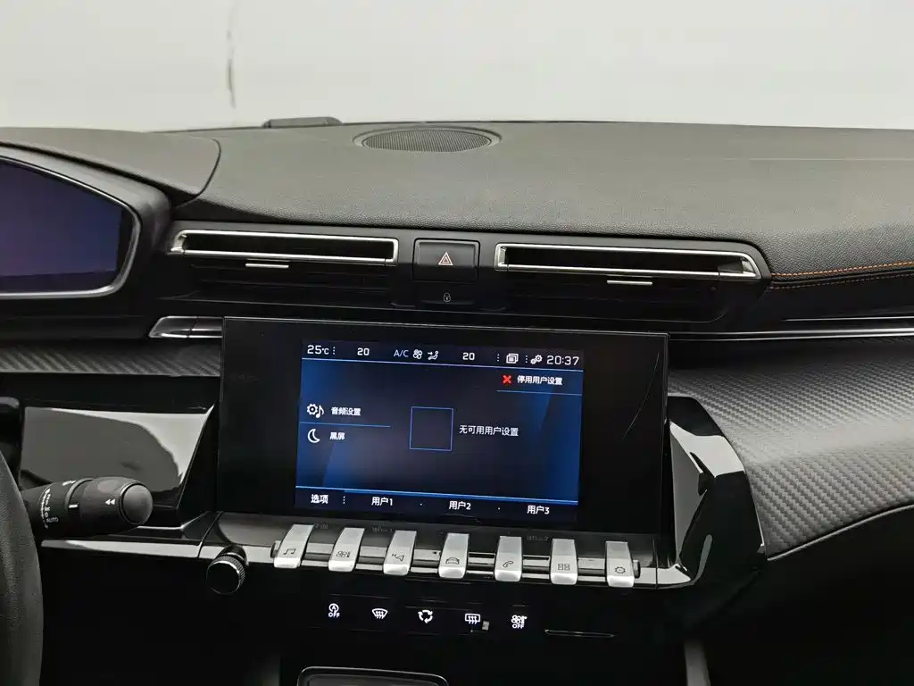 Peugeot 508 — миниатюра 12