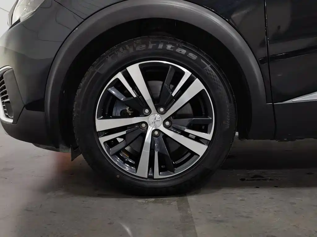 Peugeot 5008 — миниатюра 17