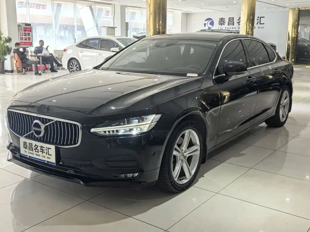 Volvo S90 2018