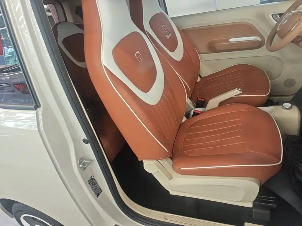Wuling MINIEV — миниатюра 25