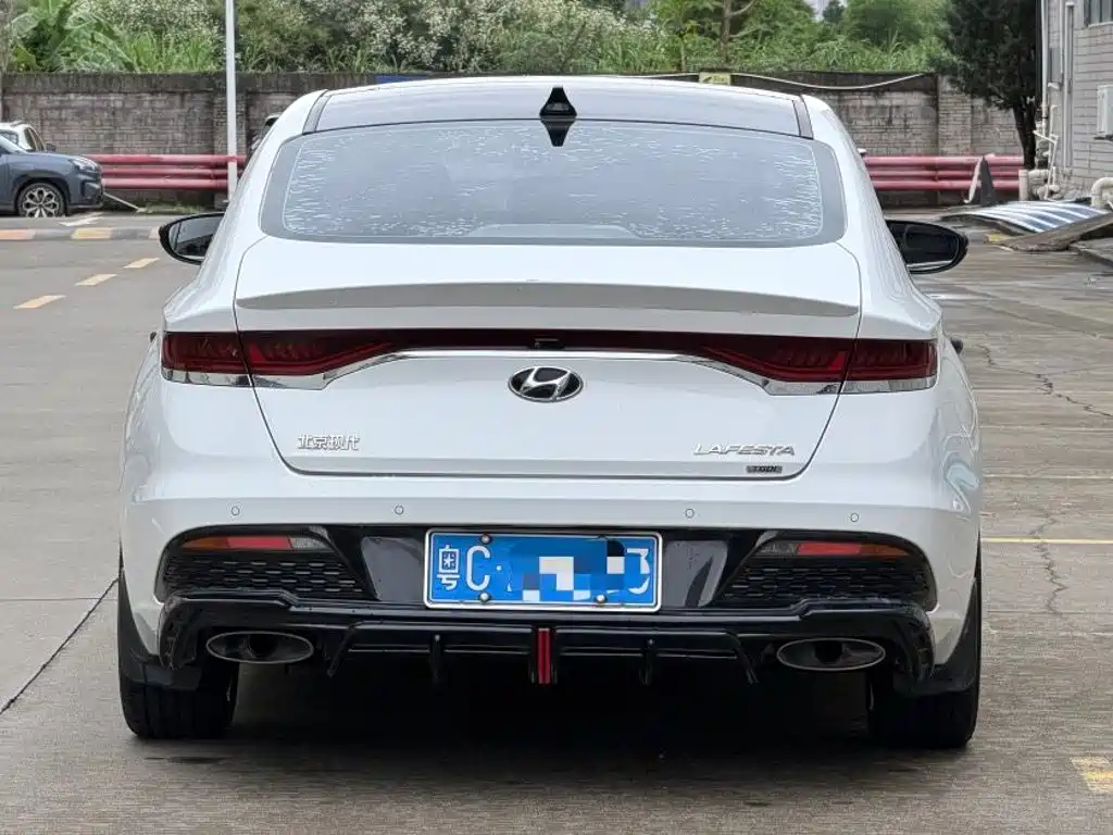 Hyundai Fista — миниатюра 8