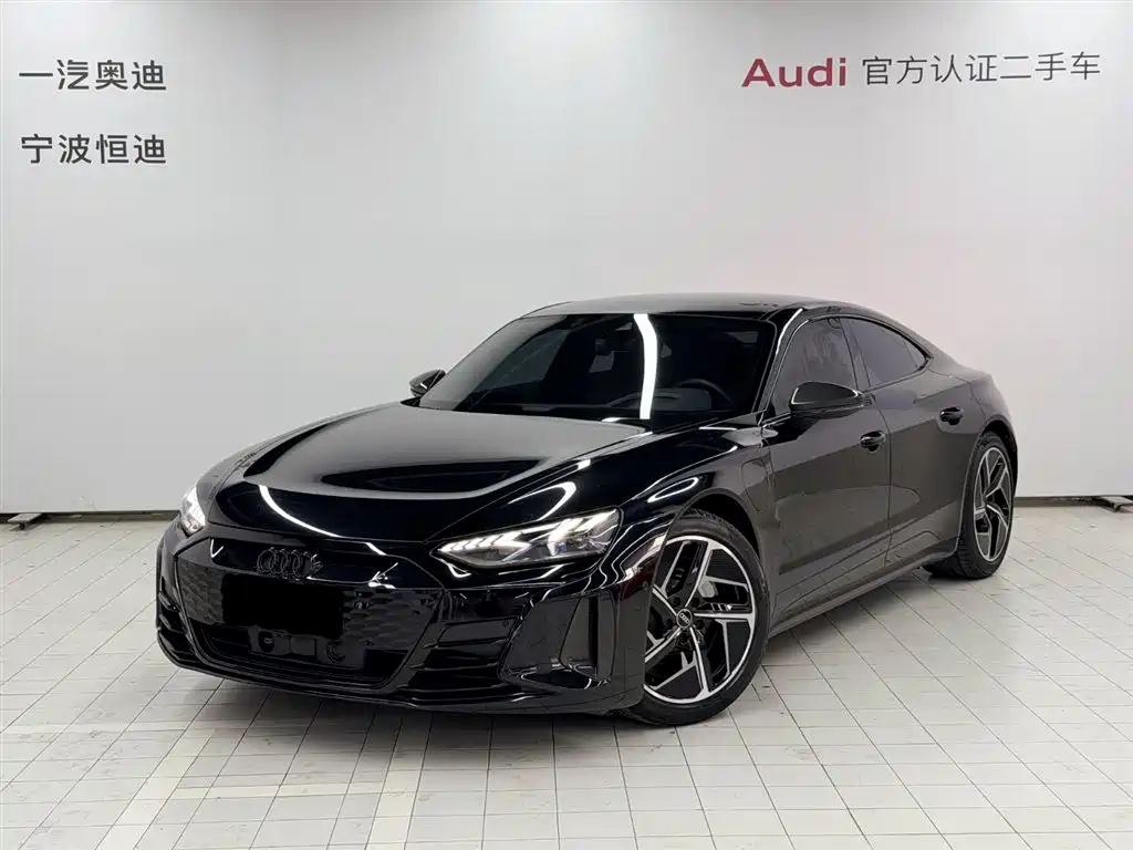 Audi RS e-tron GT 2024