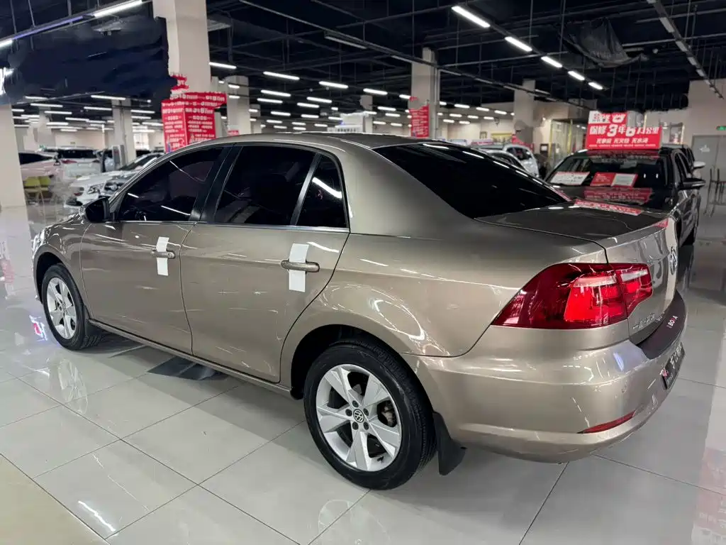 Volkswagen Bora — миниатюра 7
