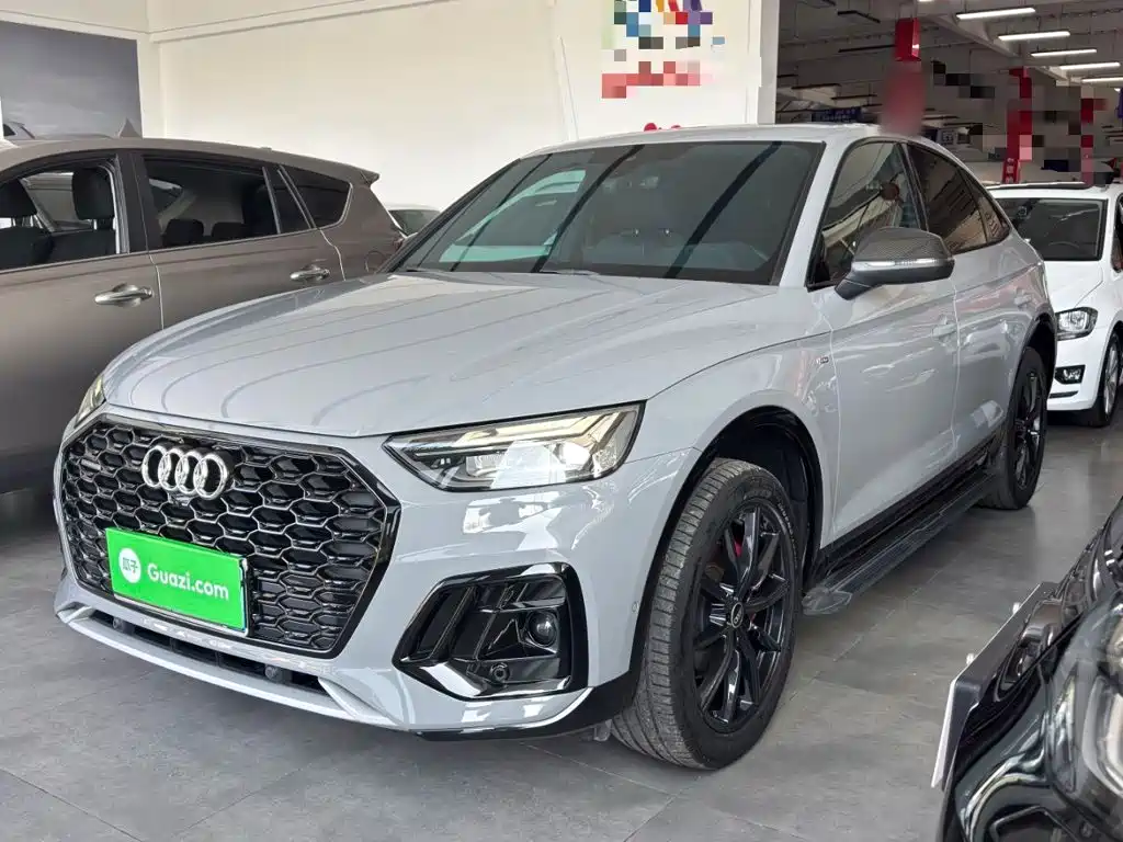 Audi Q5L Sportback
