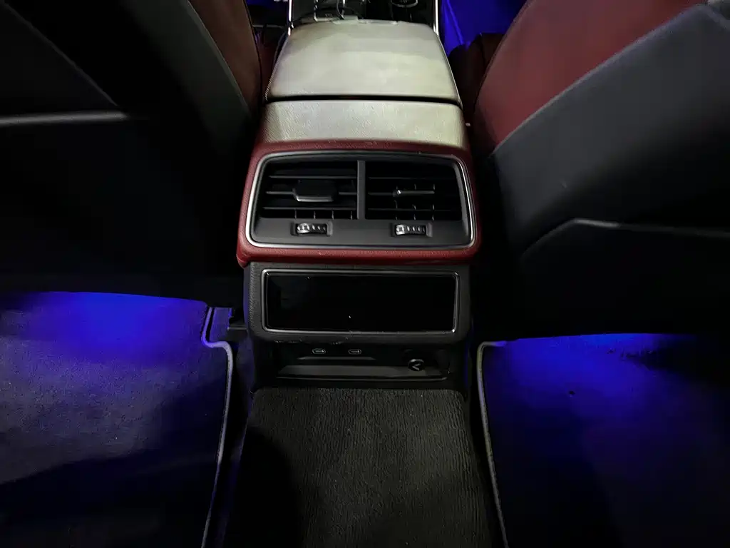 Audi A7L — миниатюра 17