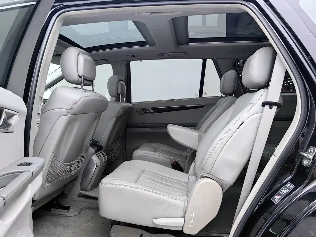 Mercedes-Benz R-Class — миниатюра 6