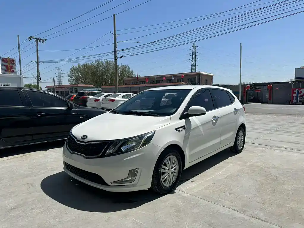 Kia K2 2014