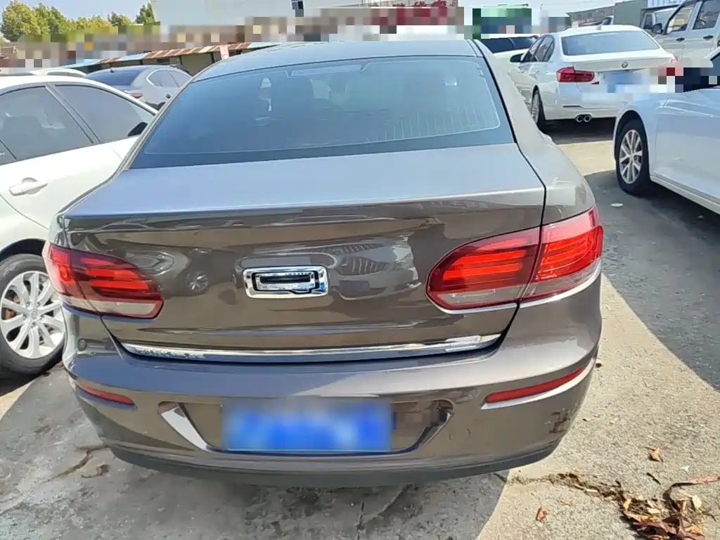 Qoros Qoros 3 — миниатюра 6