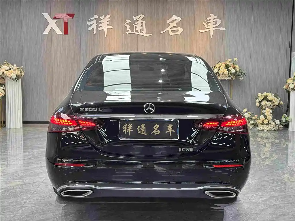 Mercedes-Benz E-Class — миниатюра 23