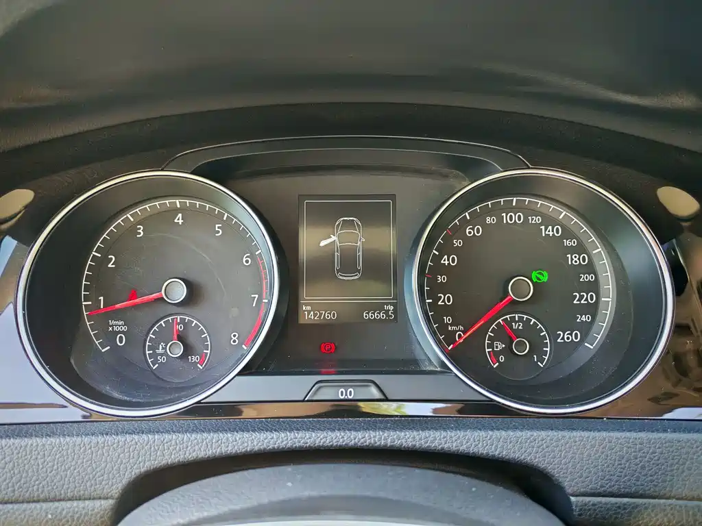 Volkswagen Golf — миниатюра 14
