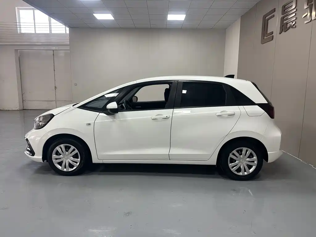 Honda Fit — миниатюра 7
