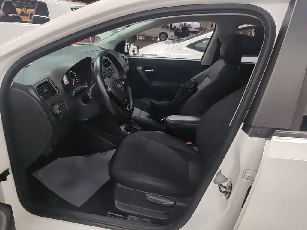 Volkswagen Polo — миниатюра 15