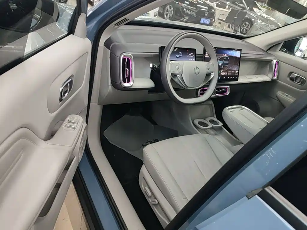 Leapmotor Leapmotor B10 — миниатюра 16