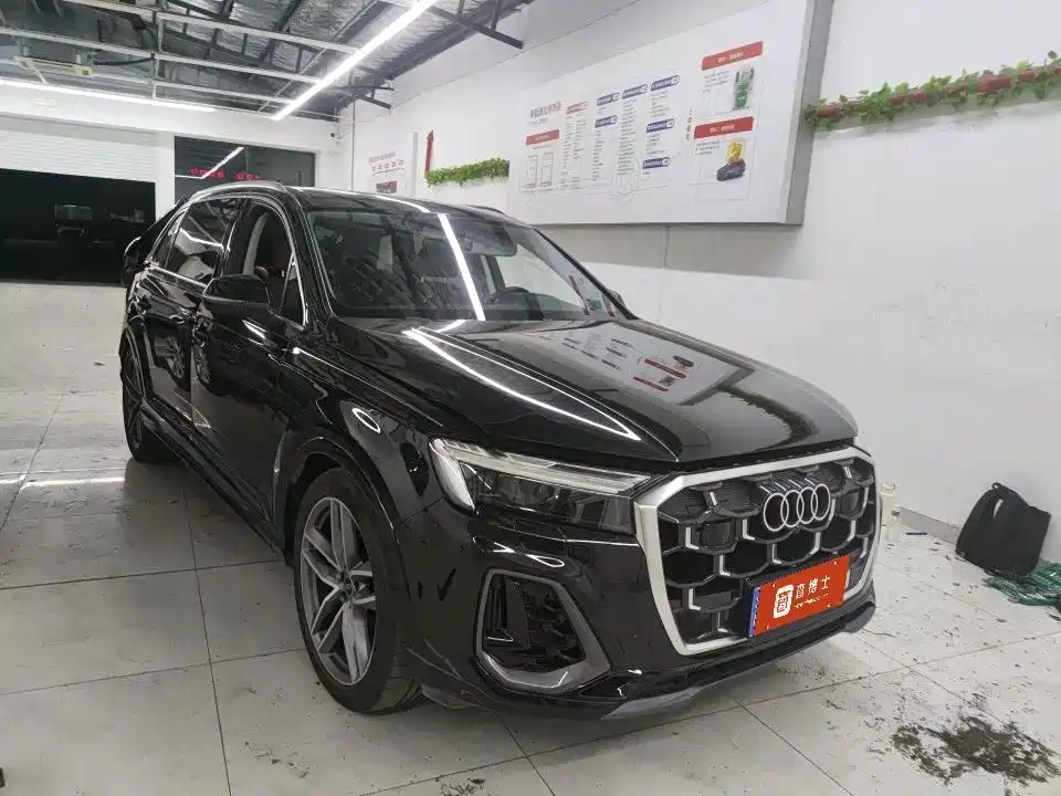 Audi Q7 — миниатюра 2