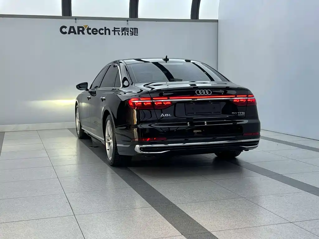 Audi A8 — миниатюра 2