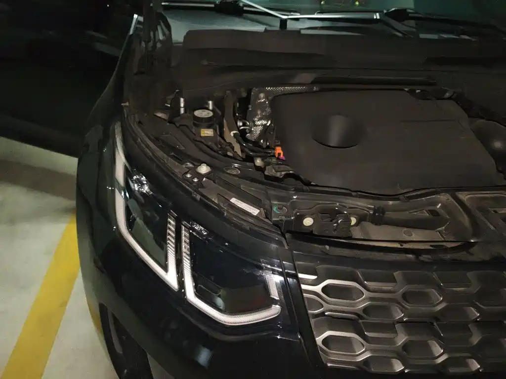 Land Rover Discovery Sport Hybrid — миниатюра 21