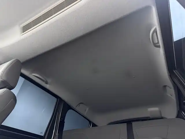 Wuling Hongguang EV — миниатюра 11