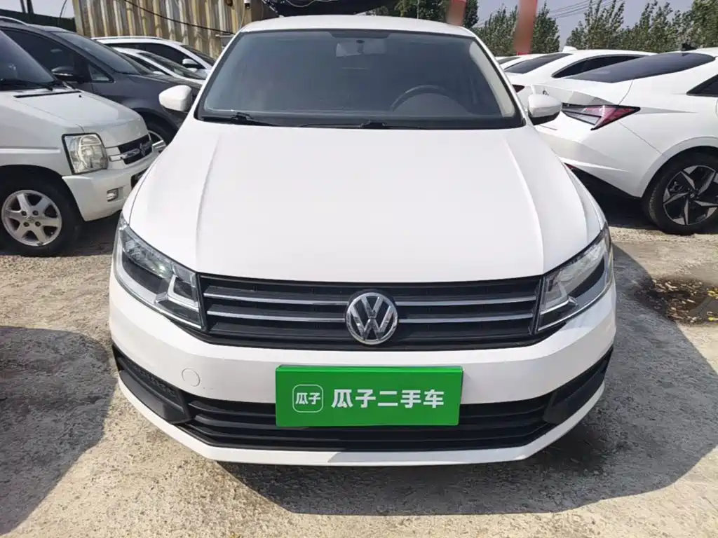 Volkswagen Santana — миниатюра 3