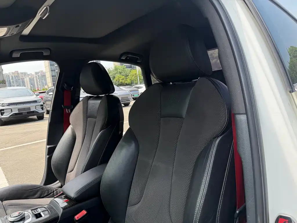 Audi S3 — миниатюра 18