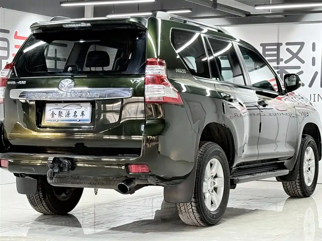 TOYOTA PRADO