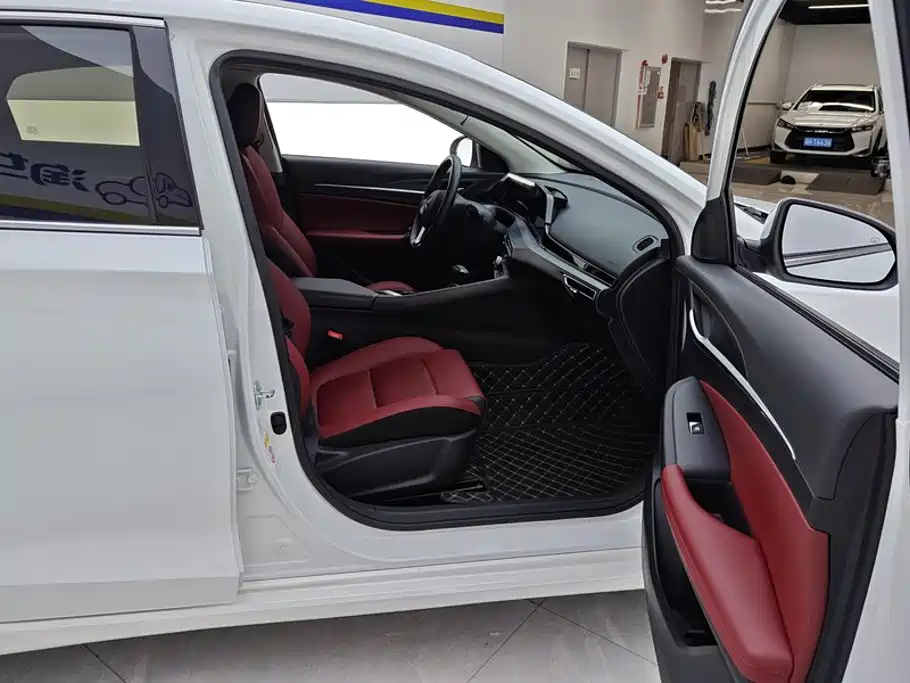Changan Eado — миниатюра 8