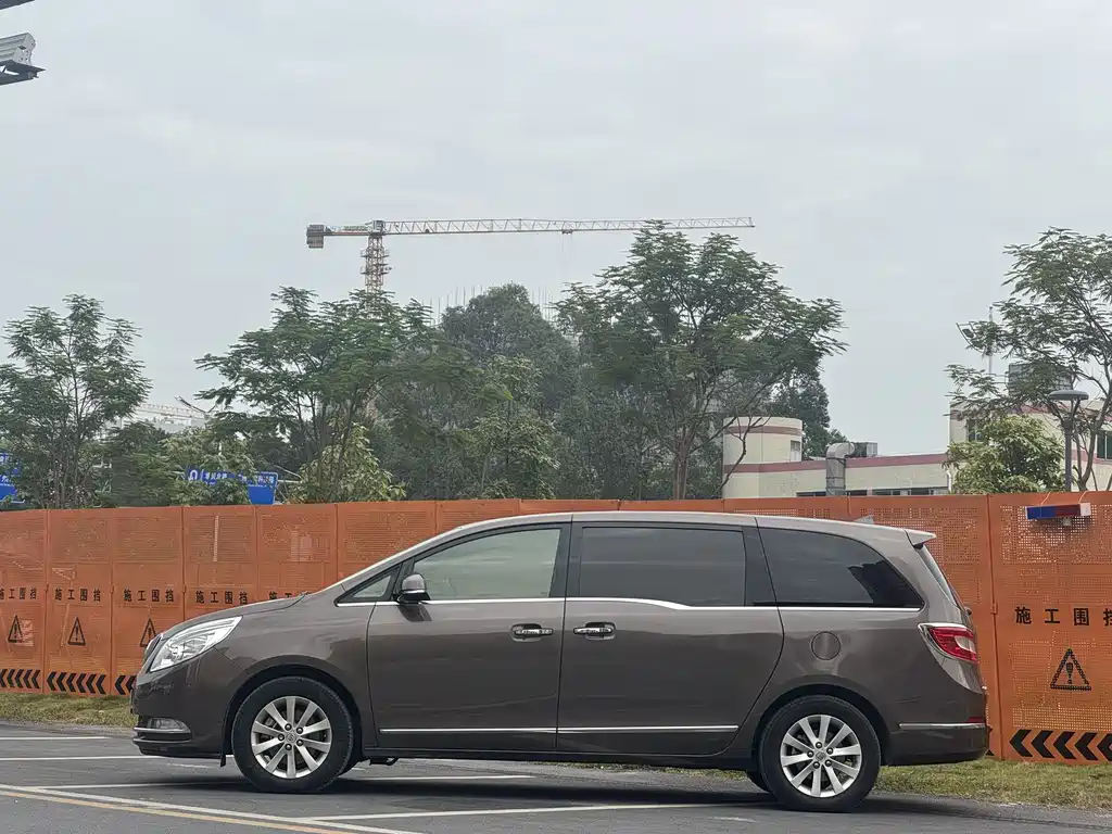 Buick GL8 2011 2.4L LT Luxury Executive