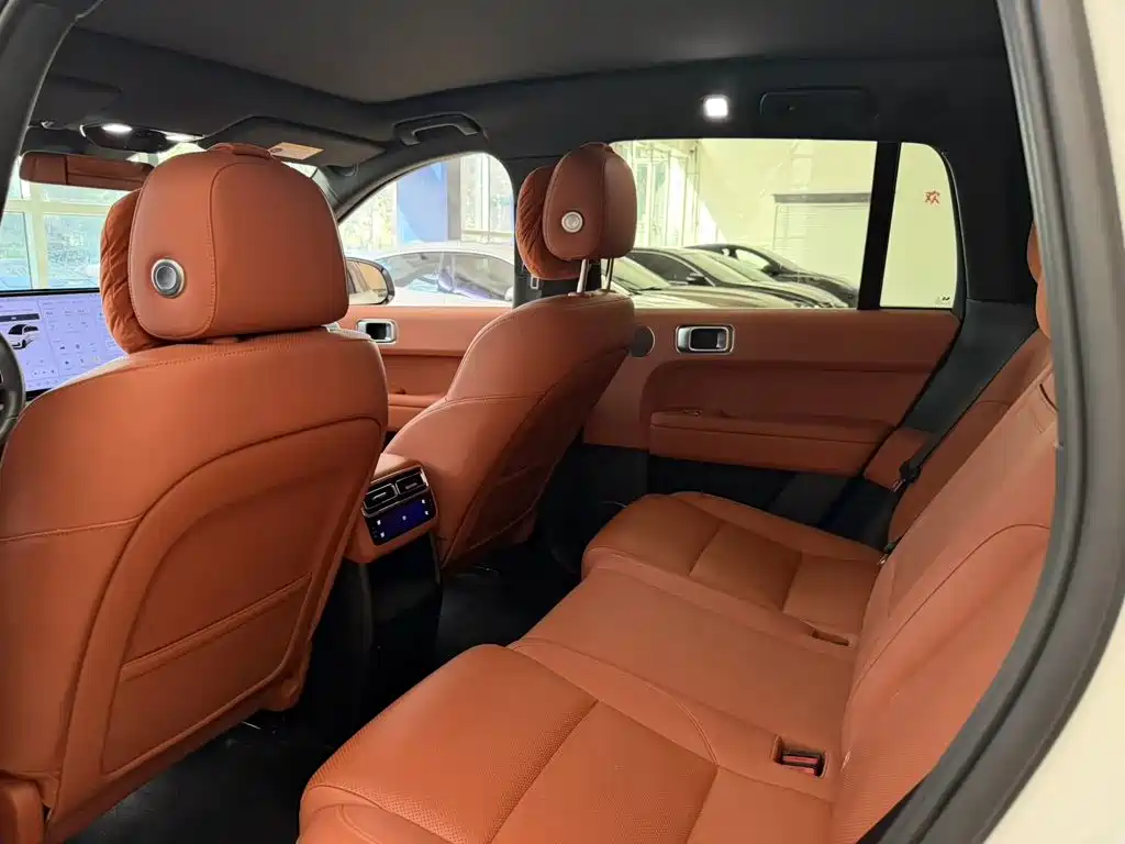 Li Auto Li L6 — миниатюра 5