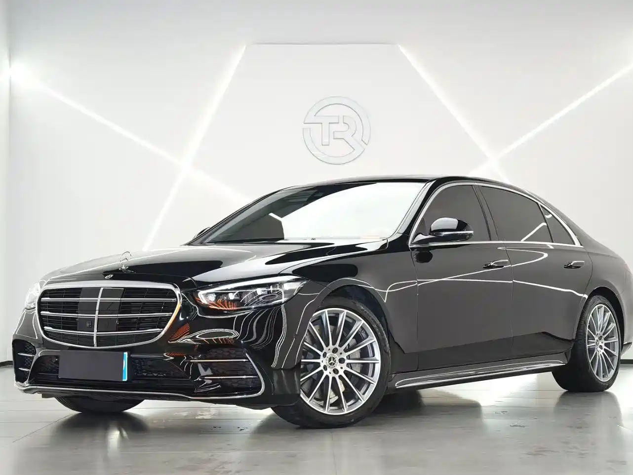 Mercedes-Benz S-class id 4538723 из Китая 32
