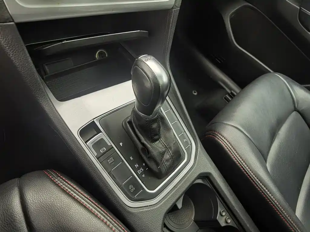 Volkswagen Golf Sportsvan — миниатюра 13