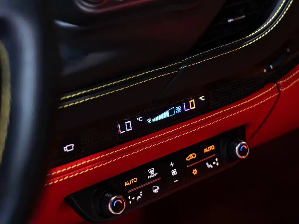 Ferrari F8 — миниатюра 21
