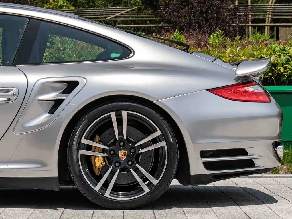 Porsche 911 — миниатюра 6