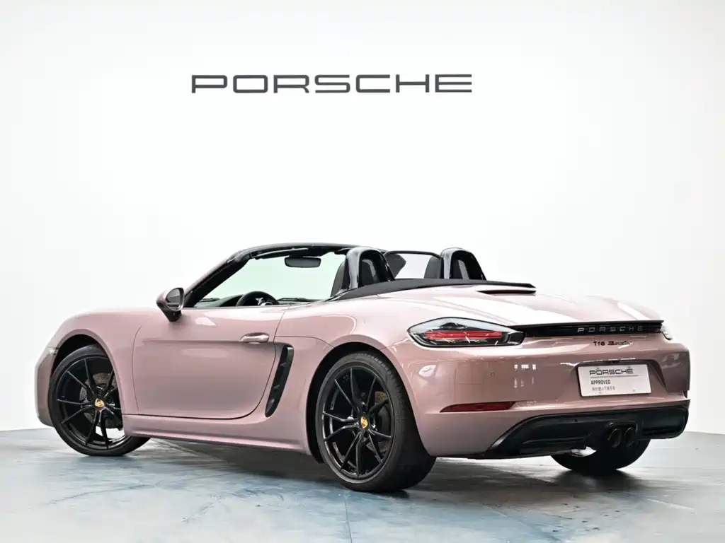 PORSCHE 718