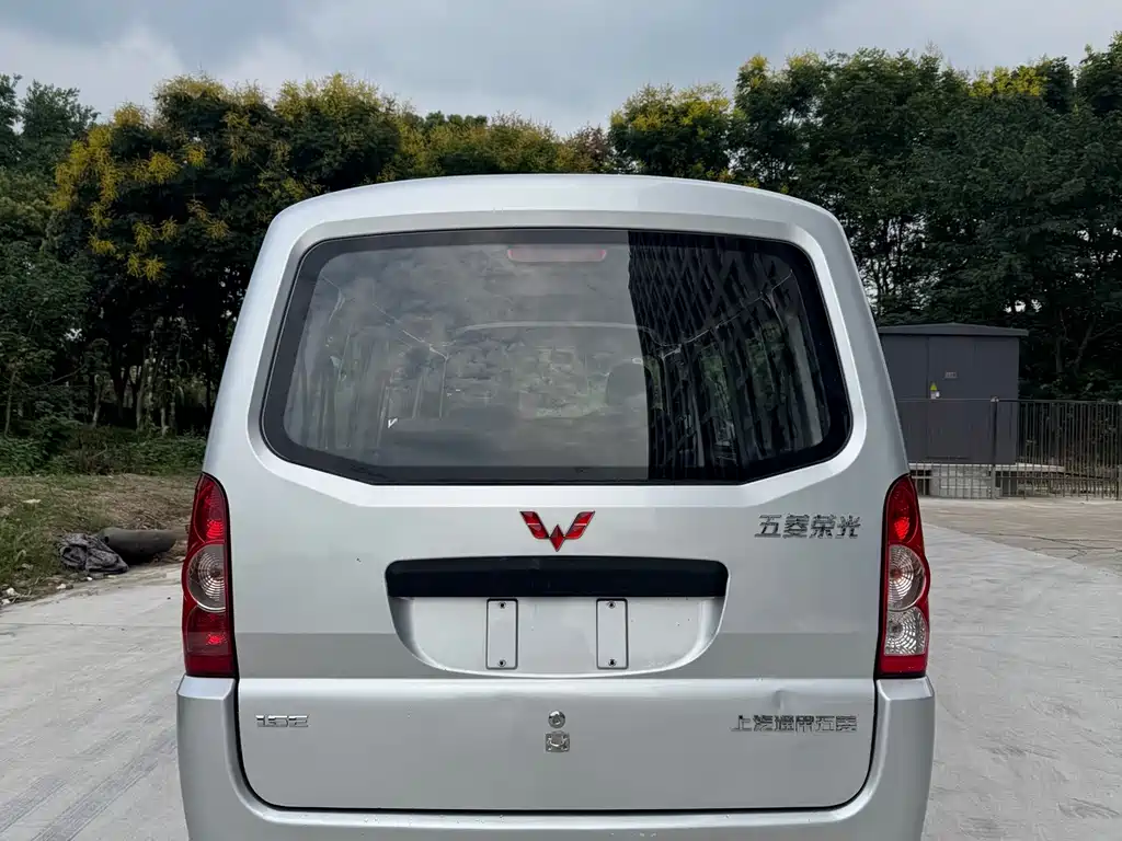 Wuling Rongguang — миниатюра 5