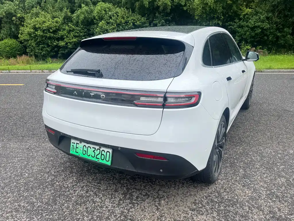 Aito M5