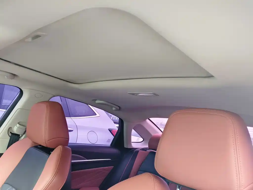 Changan Eado — миниатюра 9
