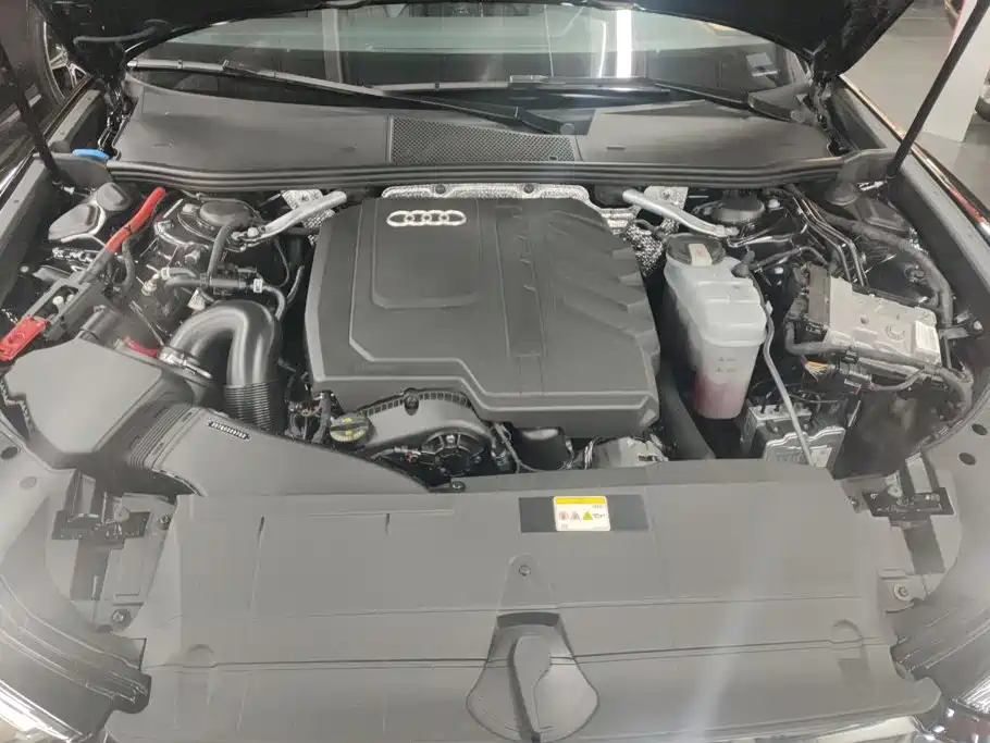 Audi A6L — миниатюра 10