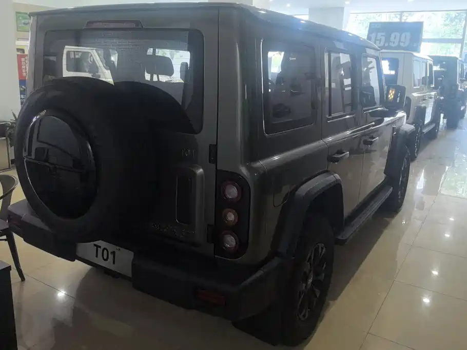 212 T01 2026 2.0T