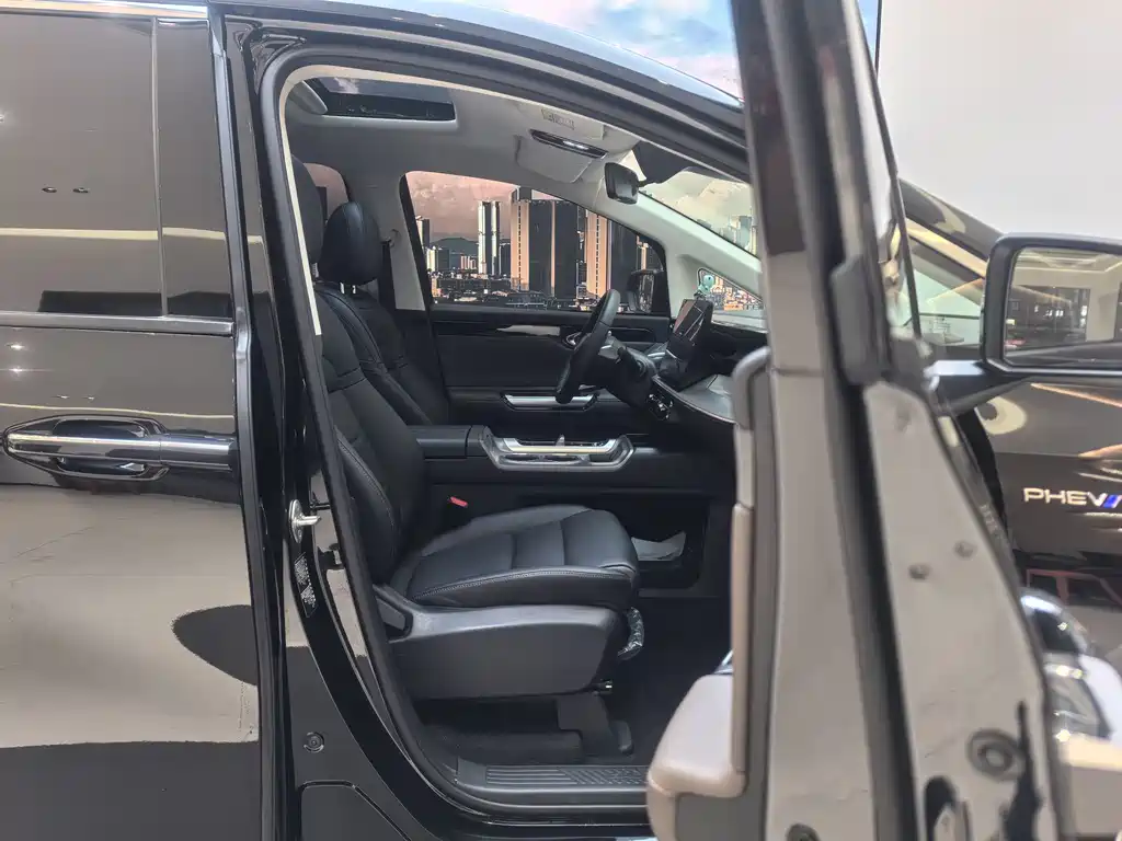 GAC TRUMPCHI E8 NEW ENERGY