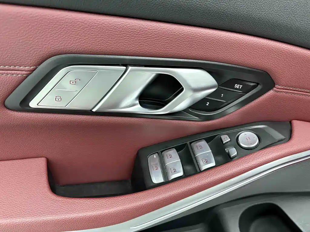 BMW 3 Series — миниатюра 8