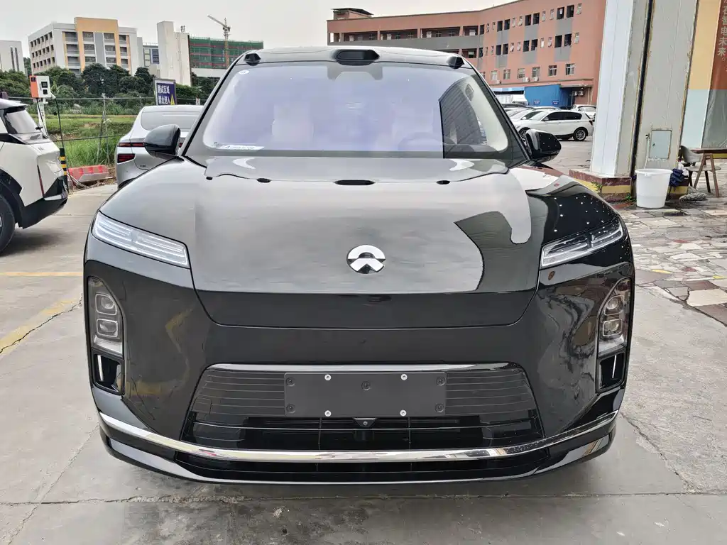 NIO ES8 2026 мест Executive