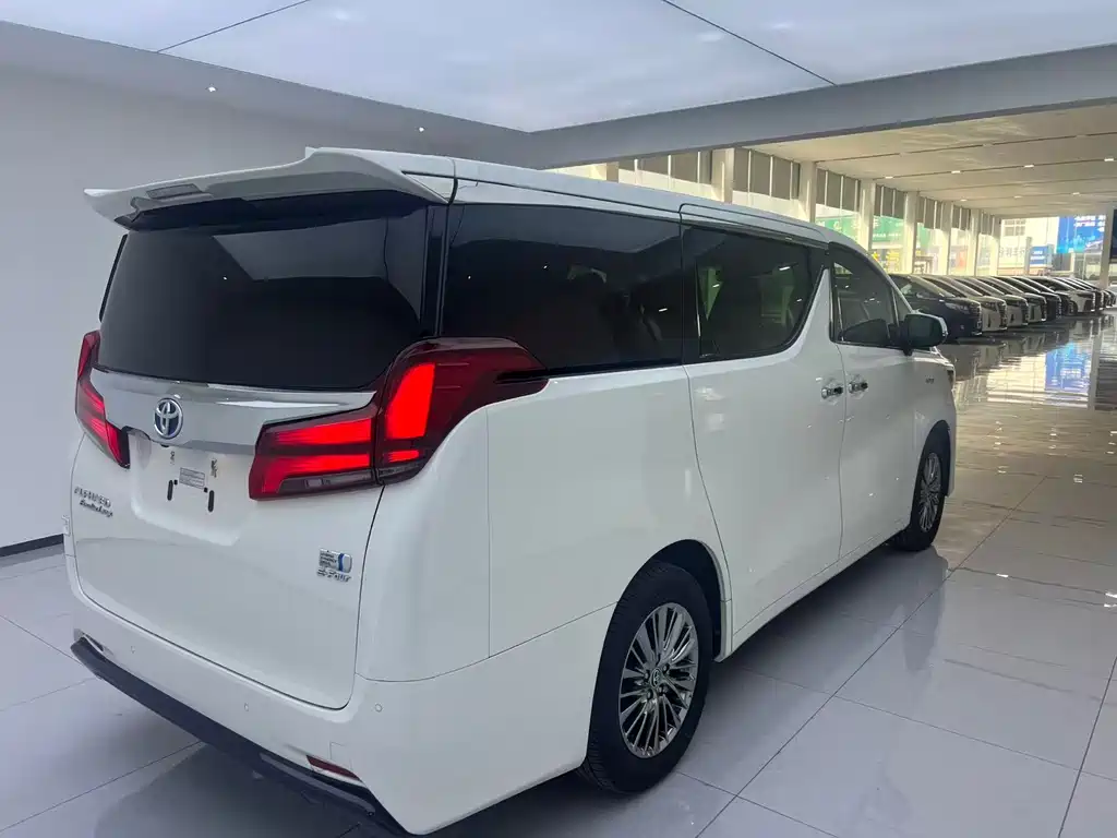 TOYOTA ELFA