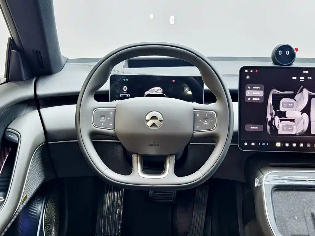 NIO ET5T — миниатюра 16