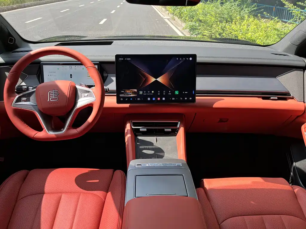 BYD Tang L - фото 7