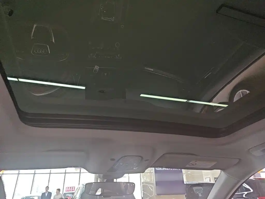 Audi Q5L — миниатюра 18