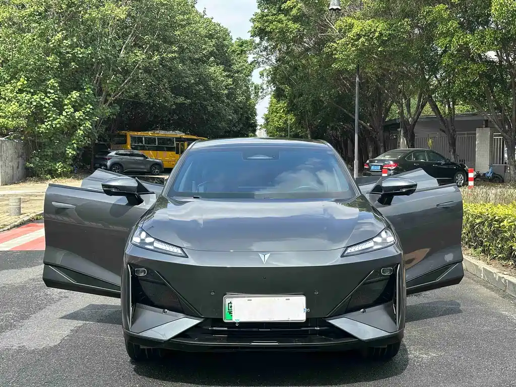 Changan Deepal DARK BLUE S07