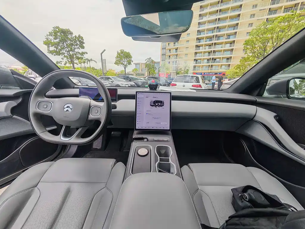 NIO ET5T — миниатюра 4