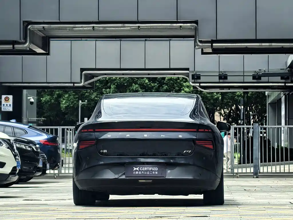 XPeng P7 — миниатюра 8
