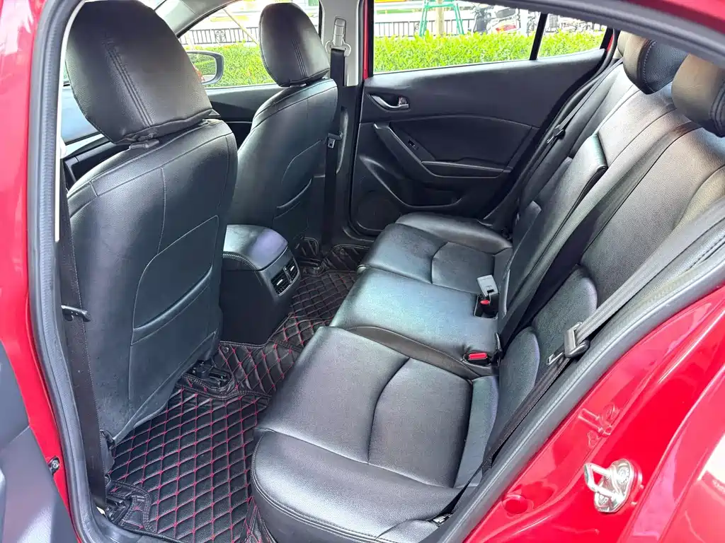 Mazda 3 Axela — миниатюра 6